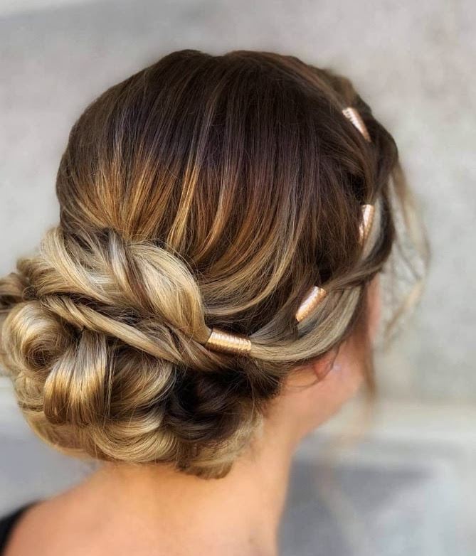 χαμηλή σινιόν