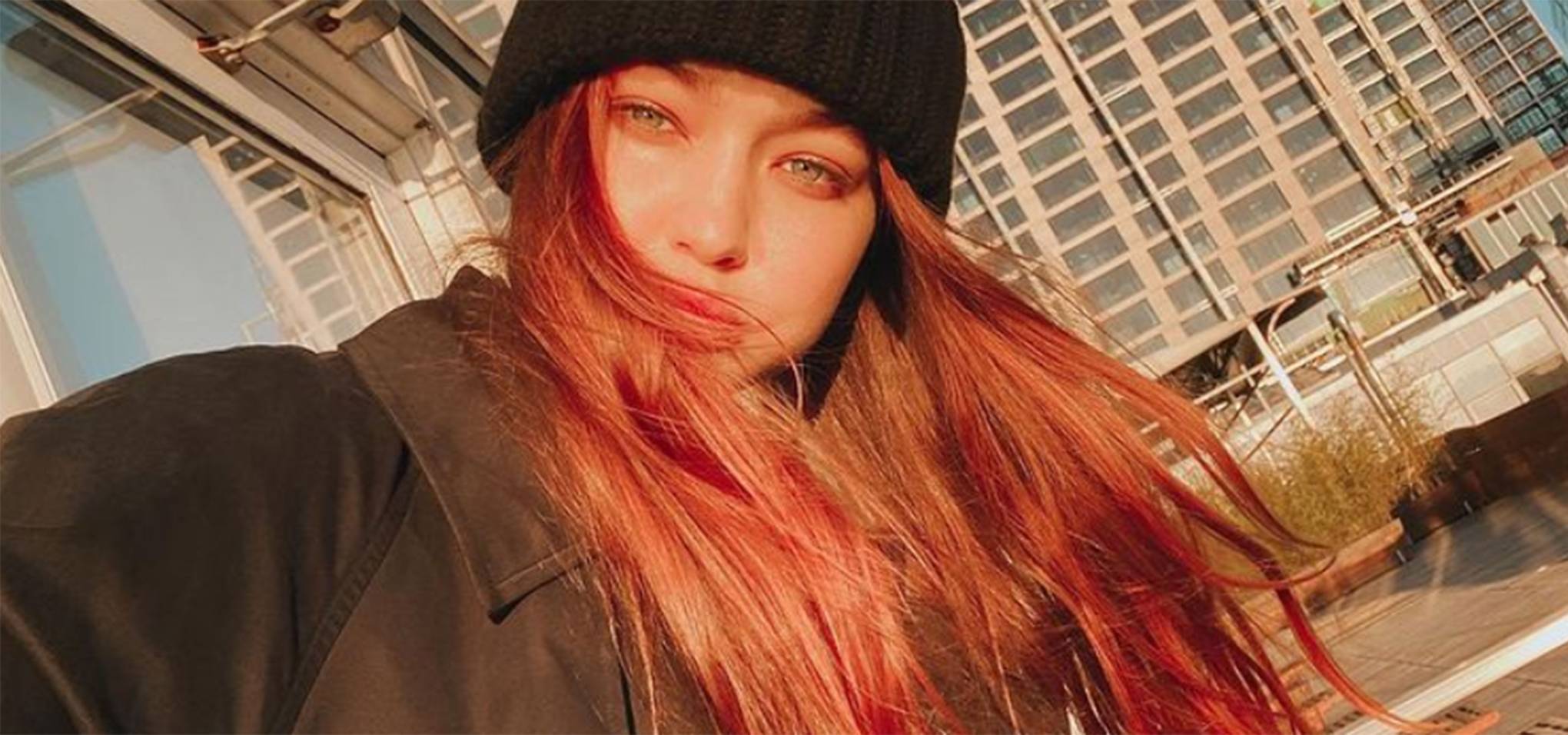 Orange rust: το νέο μεγάλο trend στο κόκκινο χρώμα μαλλιών αυτό το καλοκαίρι