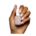 121 Topless & Barefoot