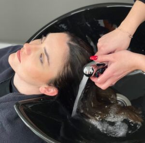 λούσιμο Scalp Clinix