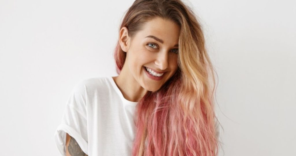 6 Tips για υγιή & λαμπερά μαλλιά μετά τις διακοπές