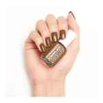 ESSIE-FALL-867-OFF-THE-GRID-.30147409_3