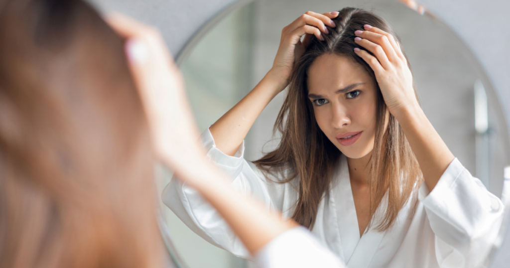 Ξηρές άκρες μαλλιών και λιπαρές ρίζες: Θεραπεία και Αντιμετώπιση