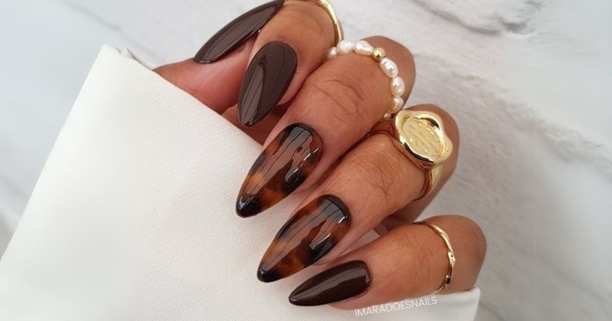 Nail Trends: Τα σχέδια και χρώματα που θα βλέπεις παντού το 2025