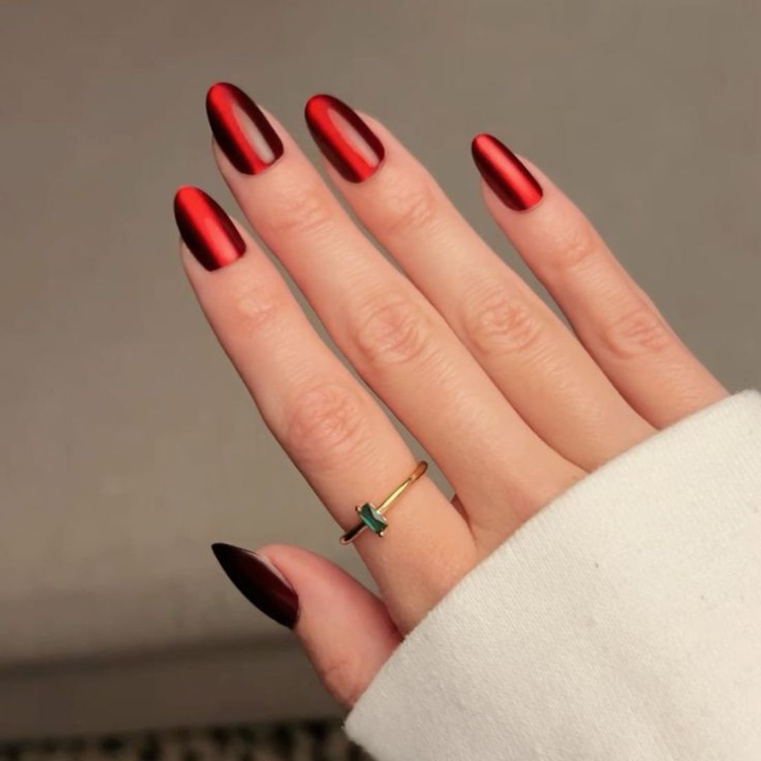 velvet nails