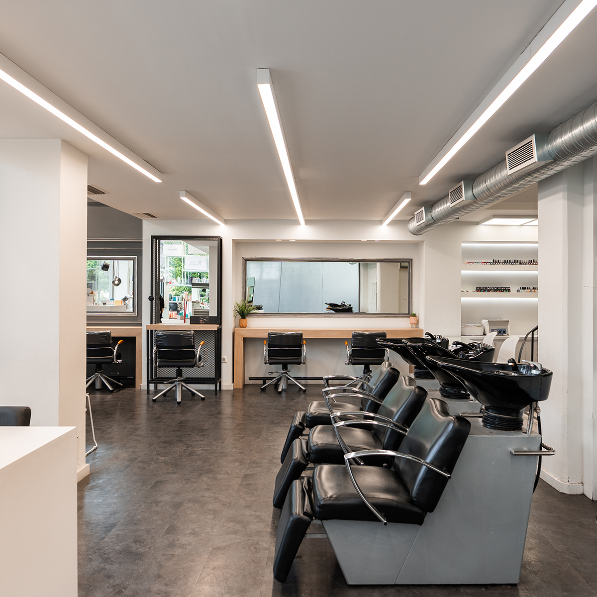 Κερατσίνι, Λεωφόρος Δημοκρατίας 23