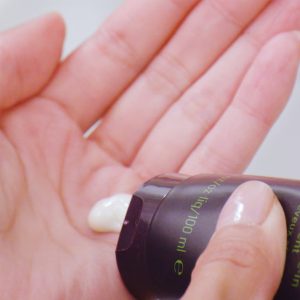 Aveda Invati ultra advanced™ fortifying leave-in treatment 100ml_18084059494-1