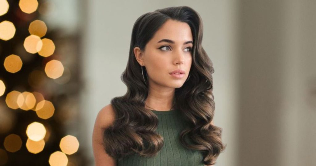 Ρεβεγιόν 2024: 6 κομψά γιορτινά χτενίσματα και tips!