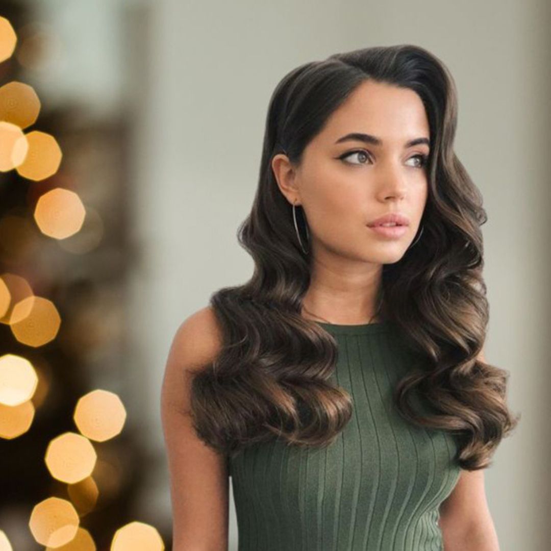 curls with side part